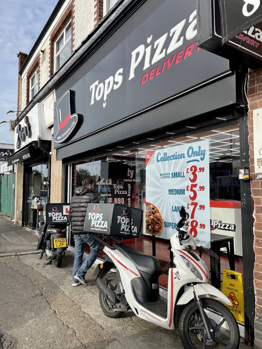 Tops Pizza Uxbridge