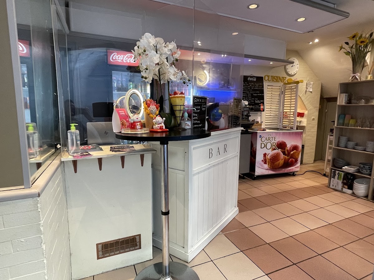 RESTAURANT LE MIREBEAU