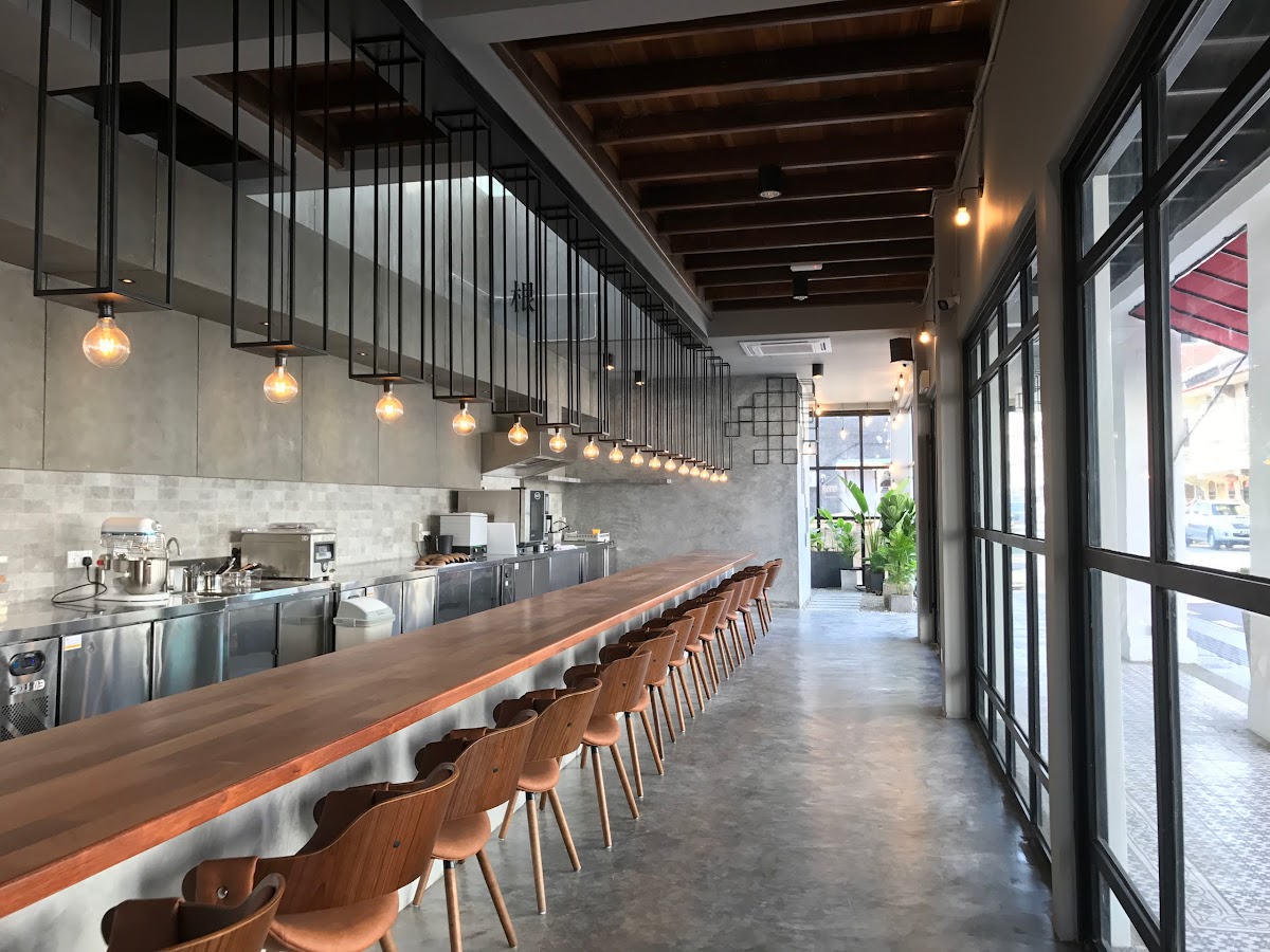 Communal Table by Gen 根