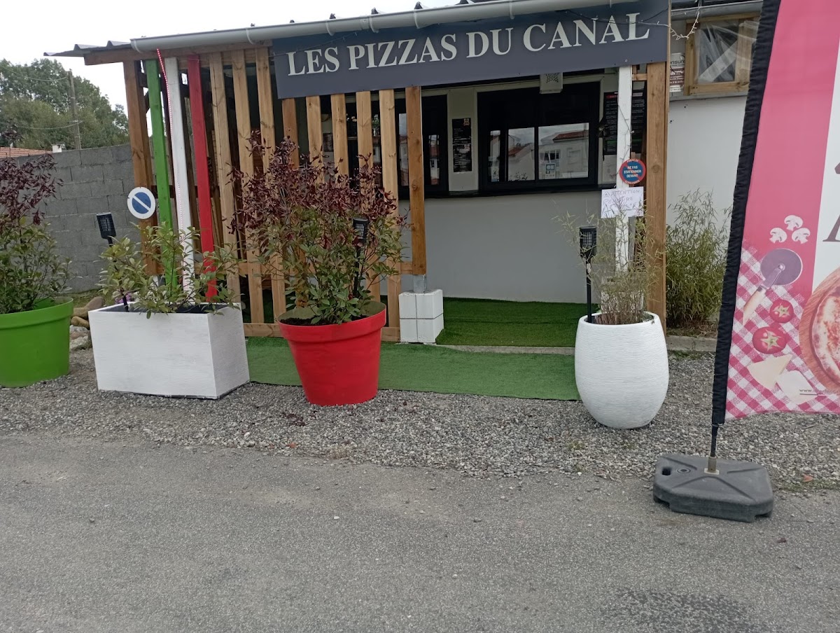 Les pizzas du canal