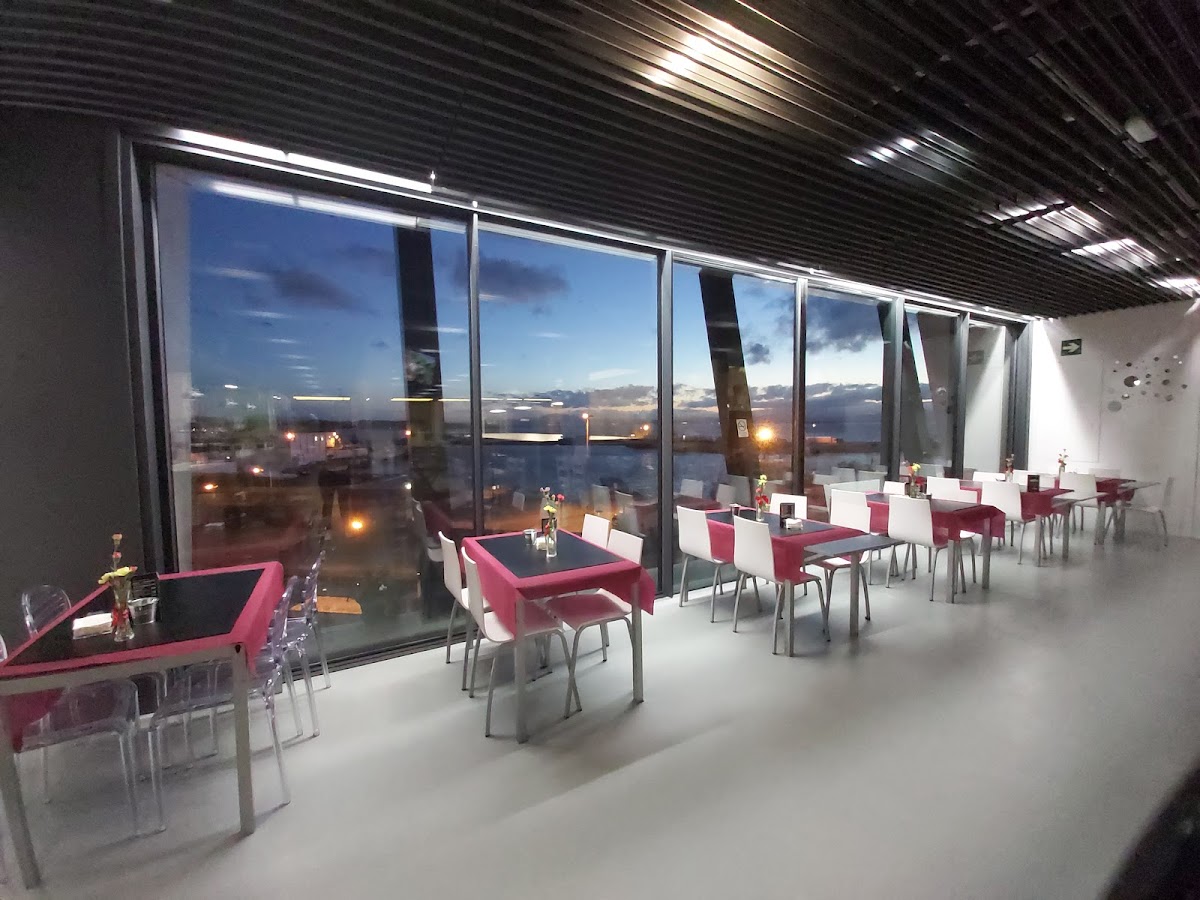 A Terraza do mercado Ribeira