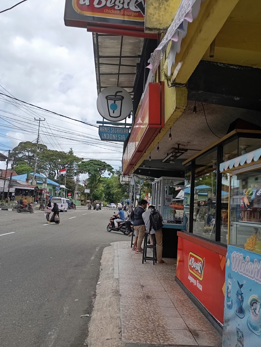 Dbesto Padang Panjang