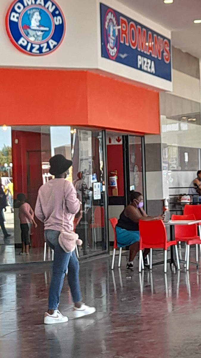Roman's Pizza Mmabatho