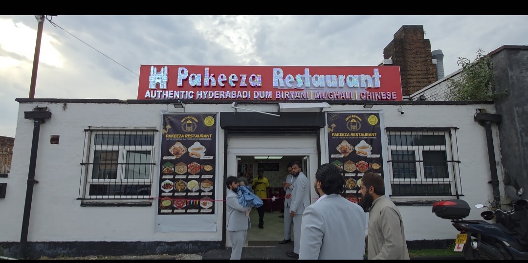Pakeeza Restaurant