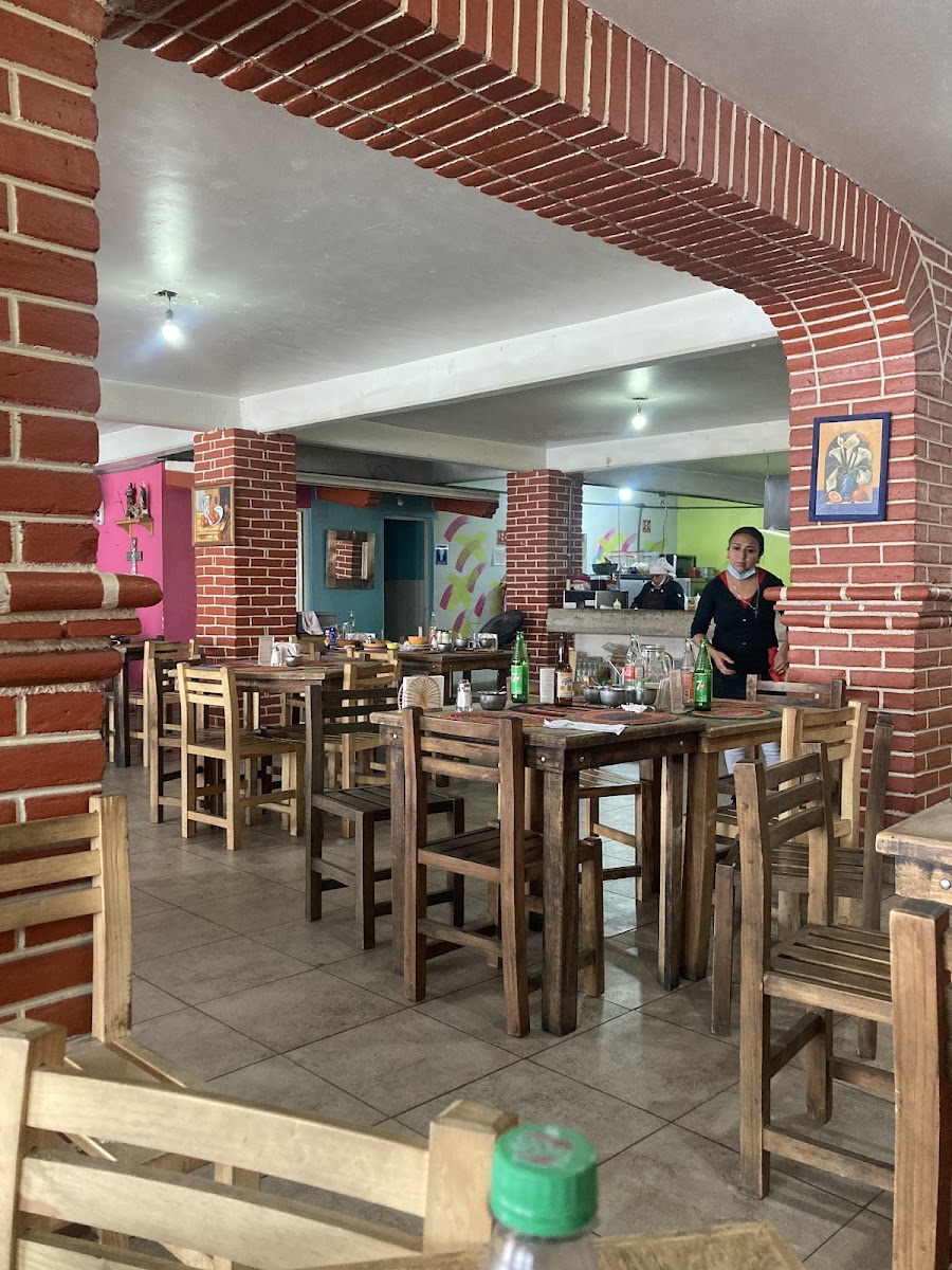 La Mexicana, cocina típica