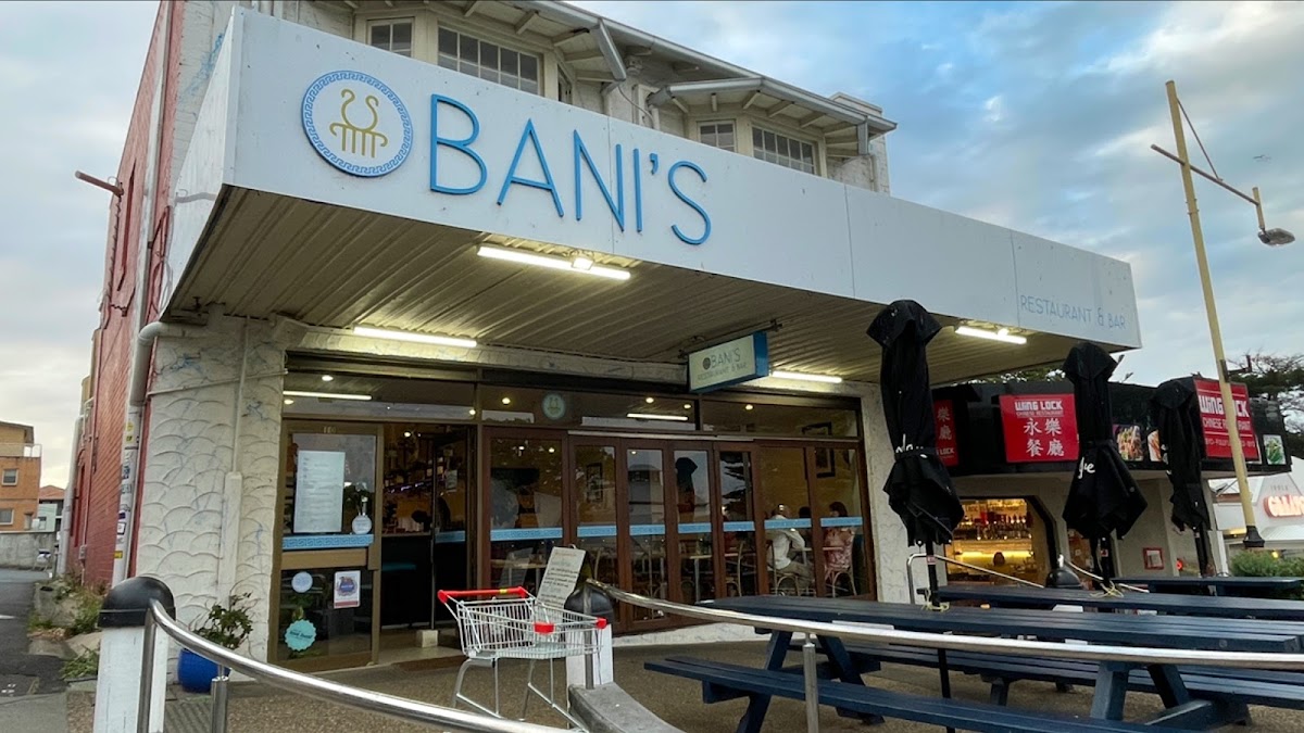 Bani's Restaurant & Bar