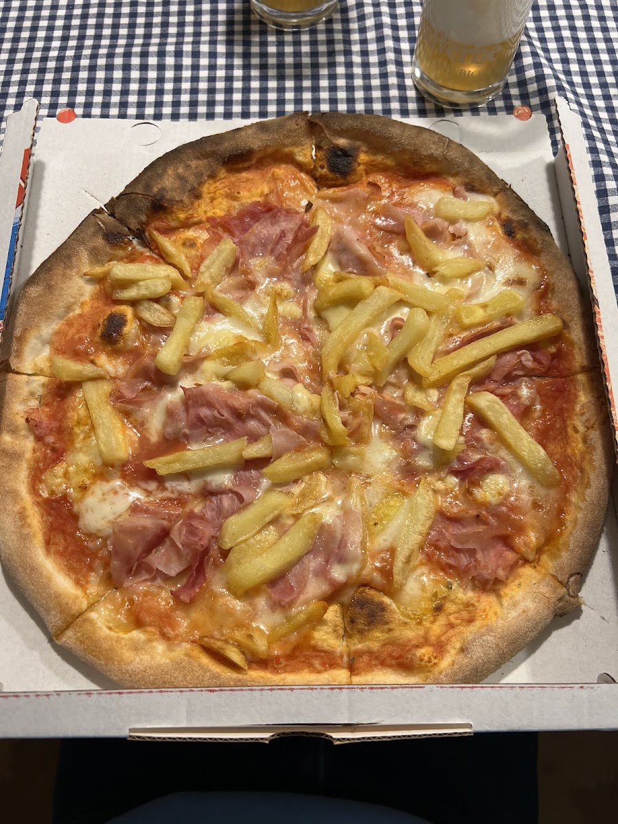 Pizzeria Aquila Nera Di Satta Francesco