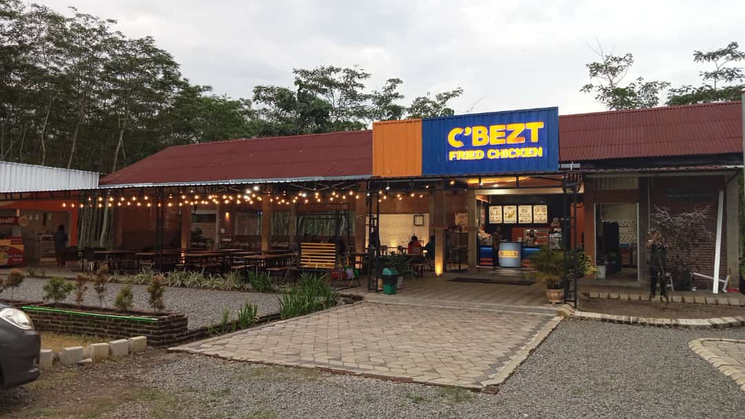 C'BEZT Fried Chicken Pakusari Jember