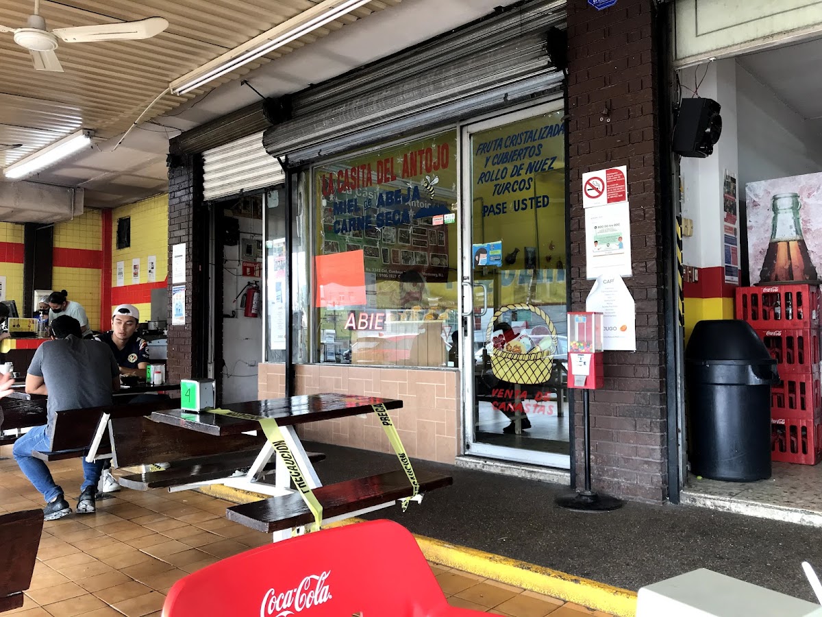 Taqueria Regia Leones