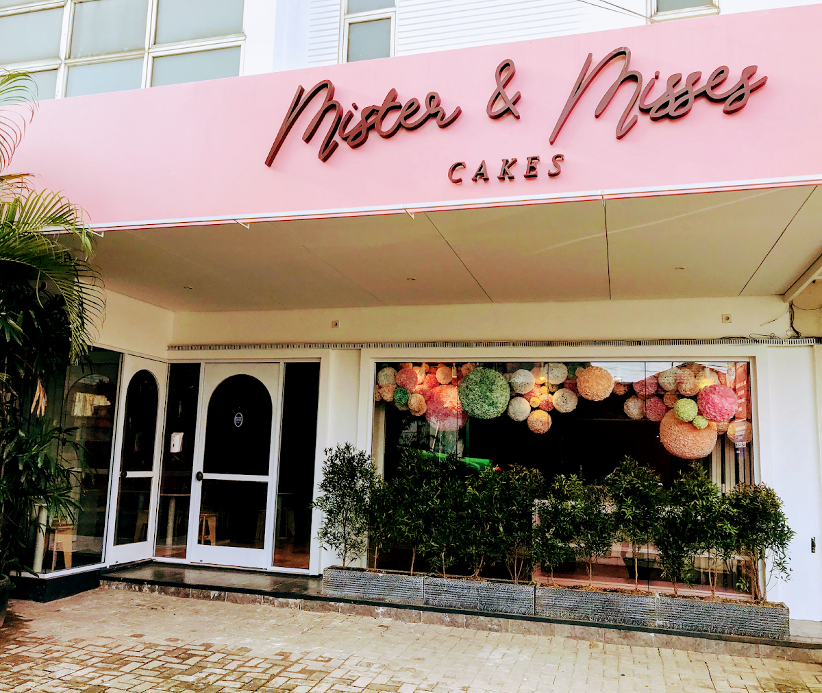 Mister & Misses Cakes