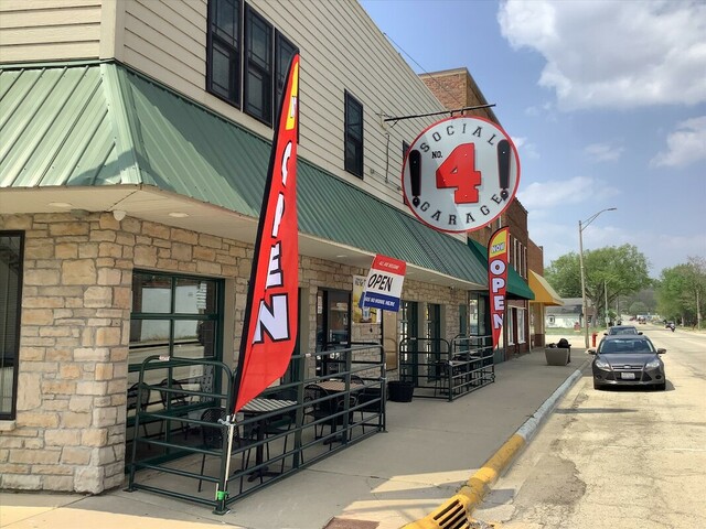 No. 4 Social Garage