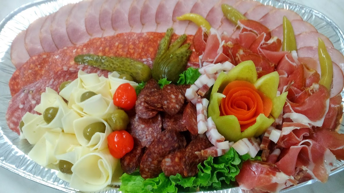 Mama Mia Catering - Pizza, roštilj, sendviči