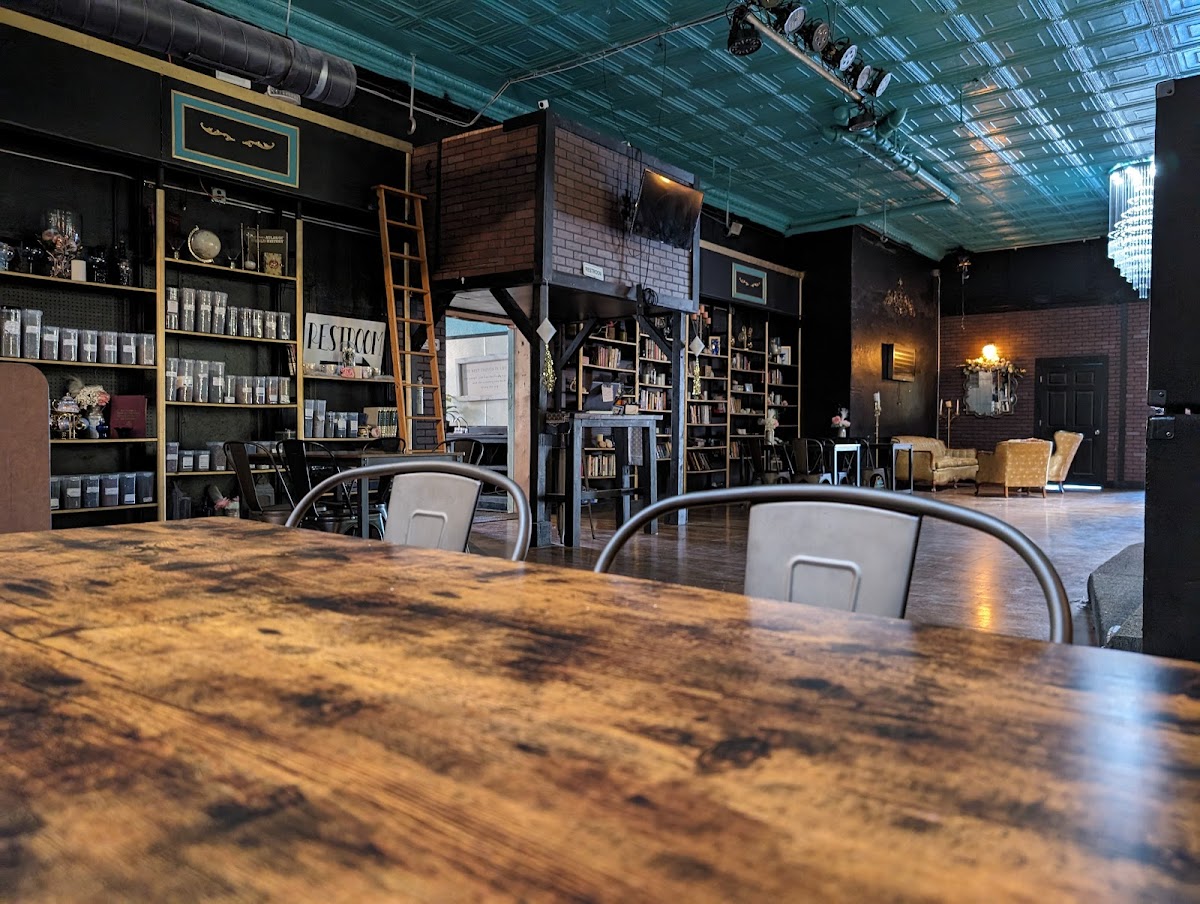 Nuovi Inizi Cafe @ McCauley's is now The Lounge@McCauley's