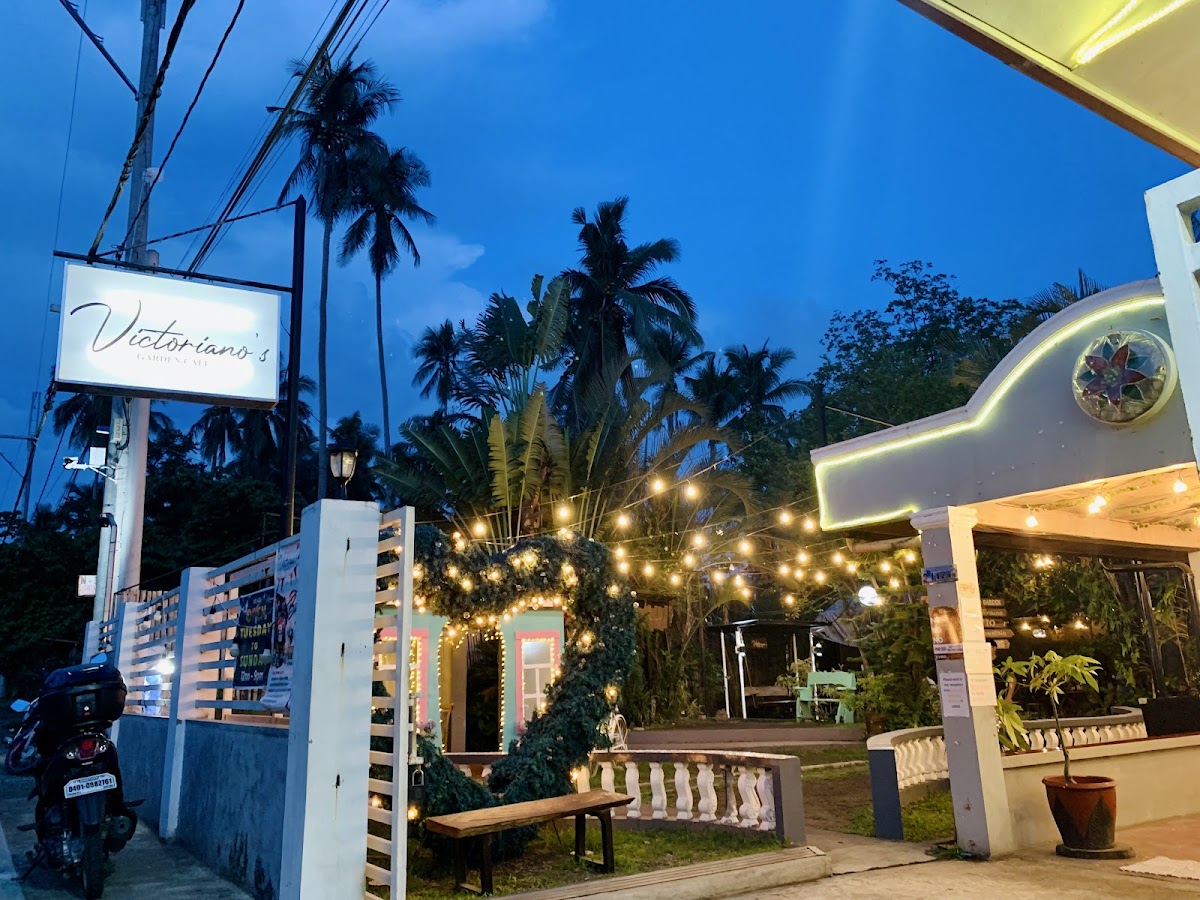 Victoriano's Garden Café