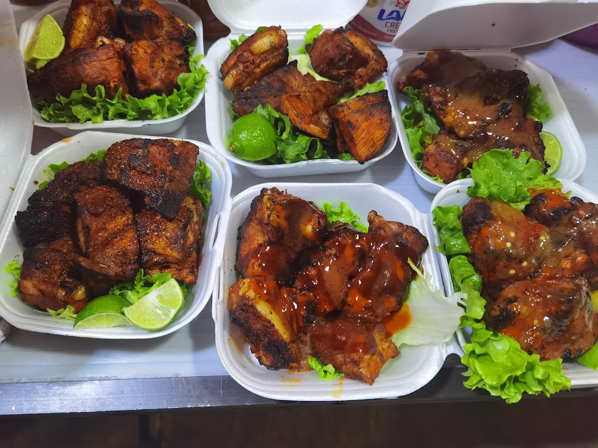 Alitas y Costillas Rivaskiuu