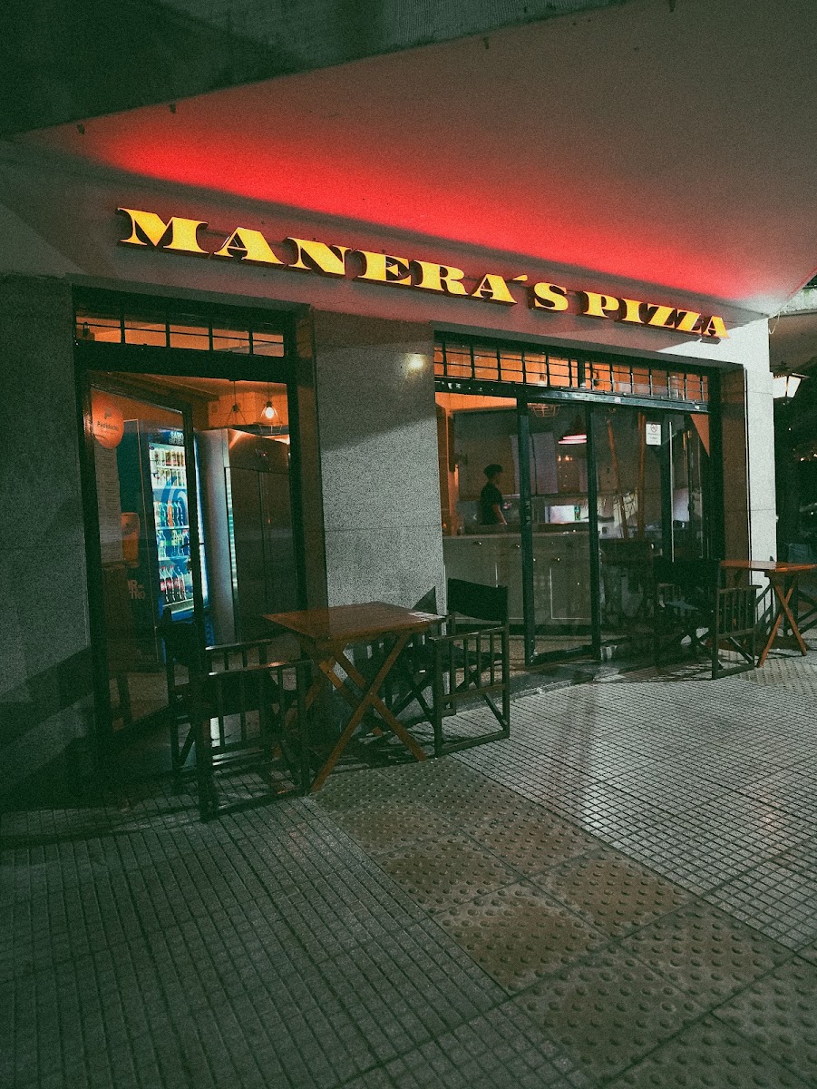 Manera’s pizza