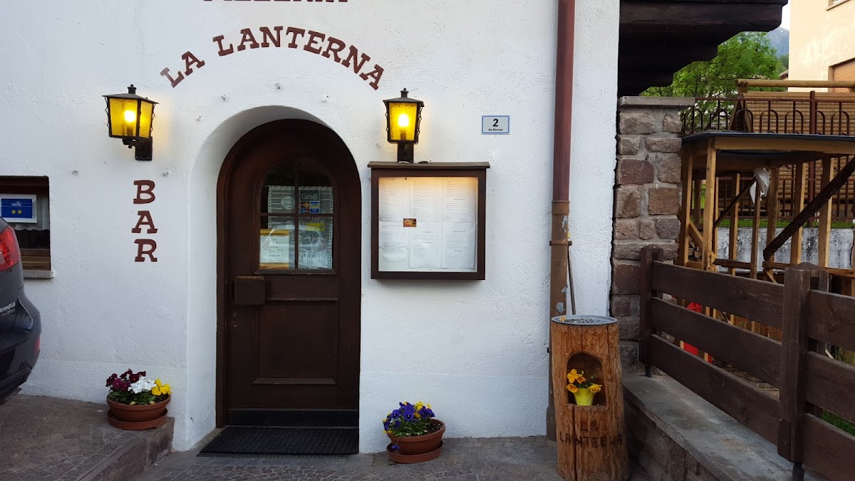 Pizzeria La Lanterna - Via Ancona