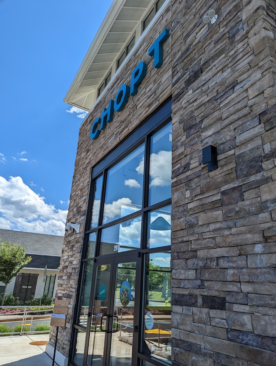 Chopt Creative Salad Co. - Newtown