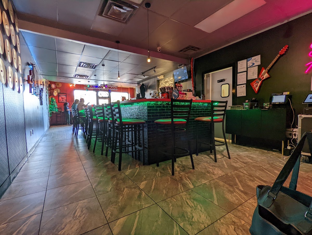 Rock N Roll Sushi - Mobile