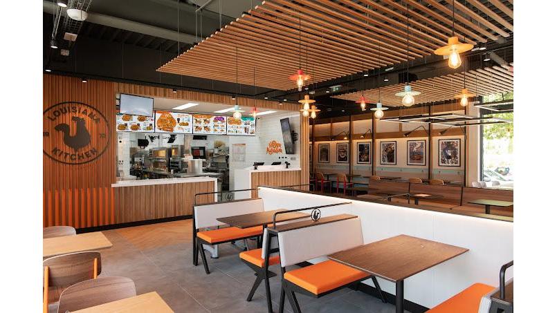 Popeyes Famous Louisiana Chicken - Carrer de Góngora