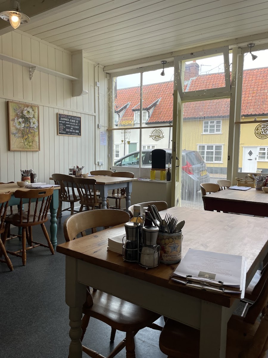 Castle Cafe - United Kingdom