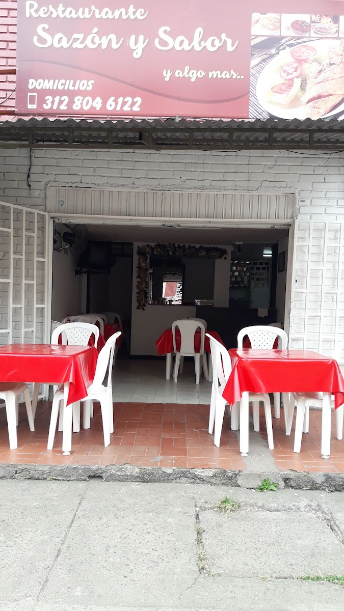Restaurante Sazon Y Sabor - Colombia