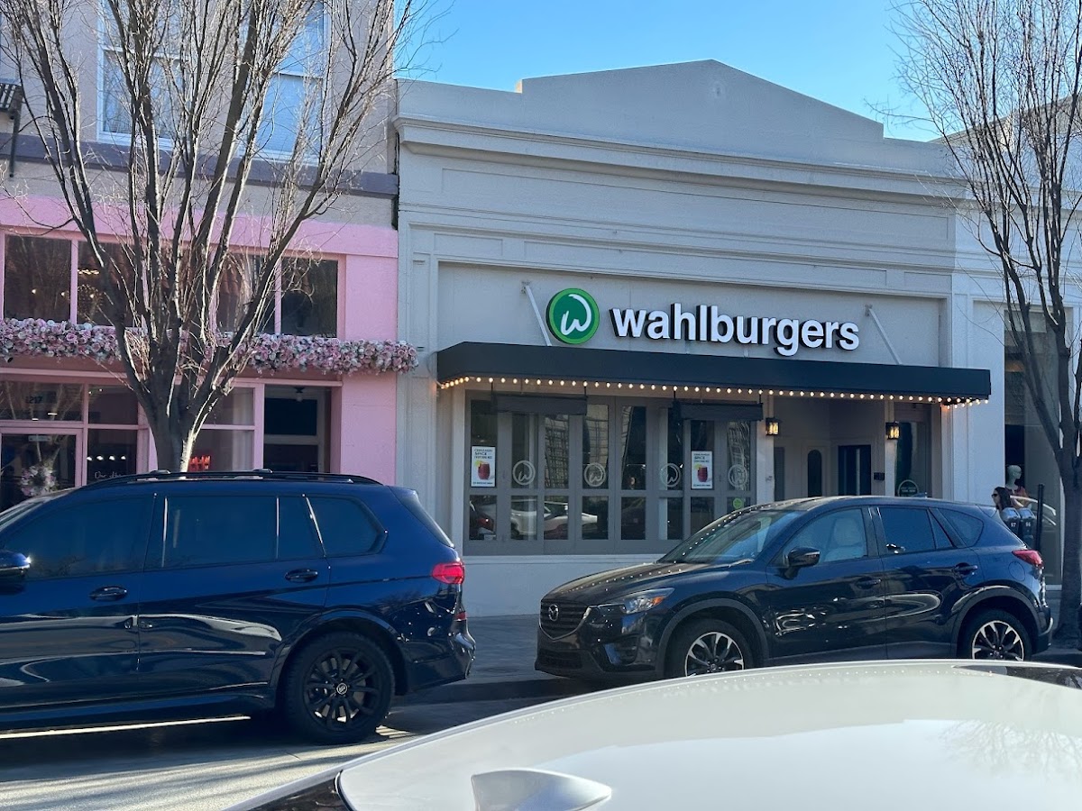 Wahlburgers - Burlingame