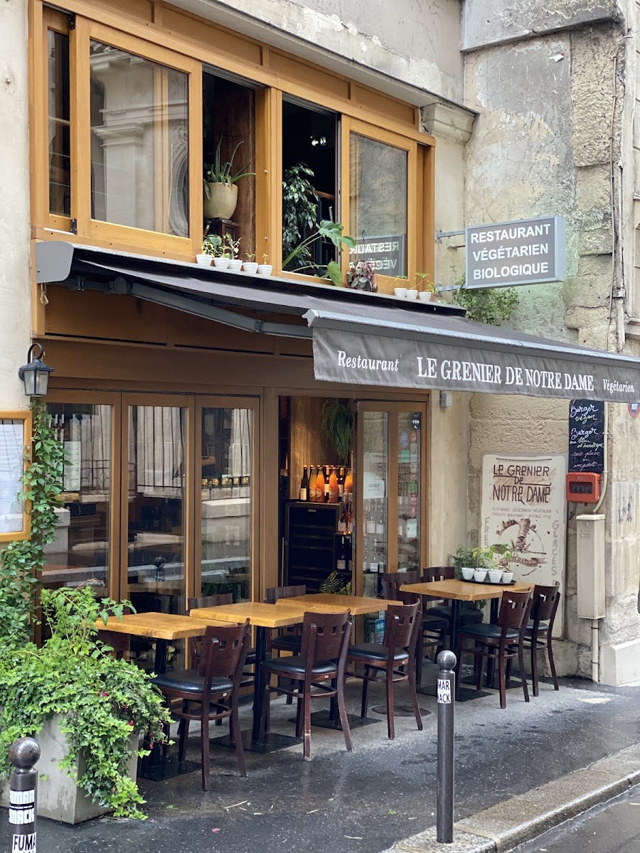 Le Grenier de Notre-Dame