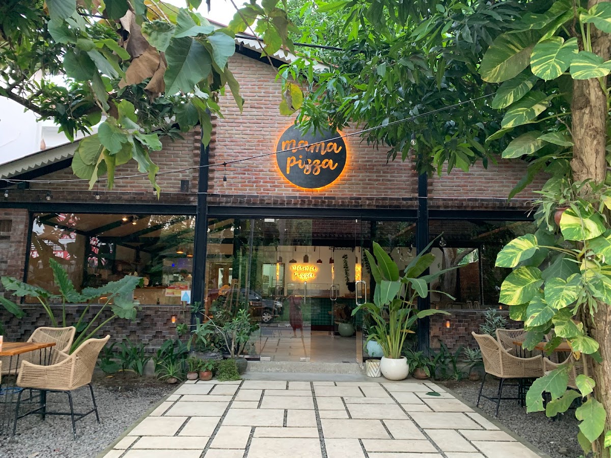 Mama Pizza Kuta Lombok