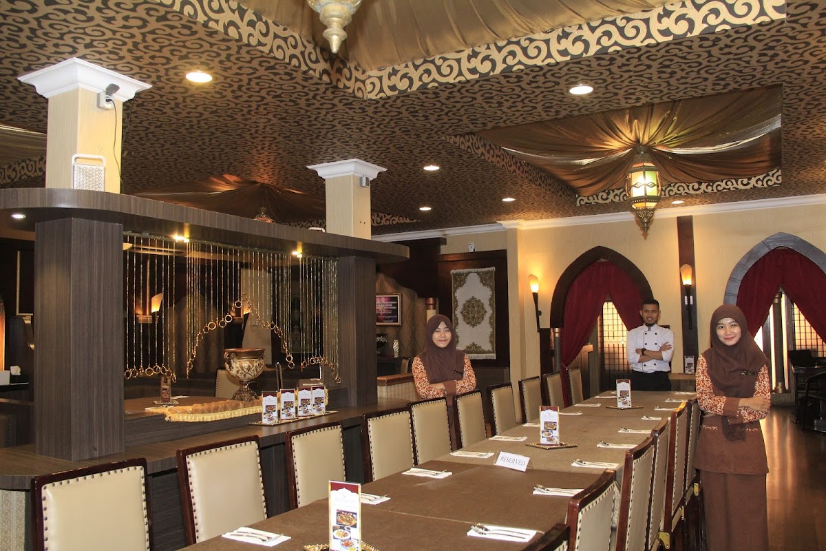 ALHAMRA Restaurant - Jaksa Agung Suprapto