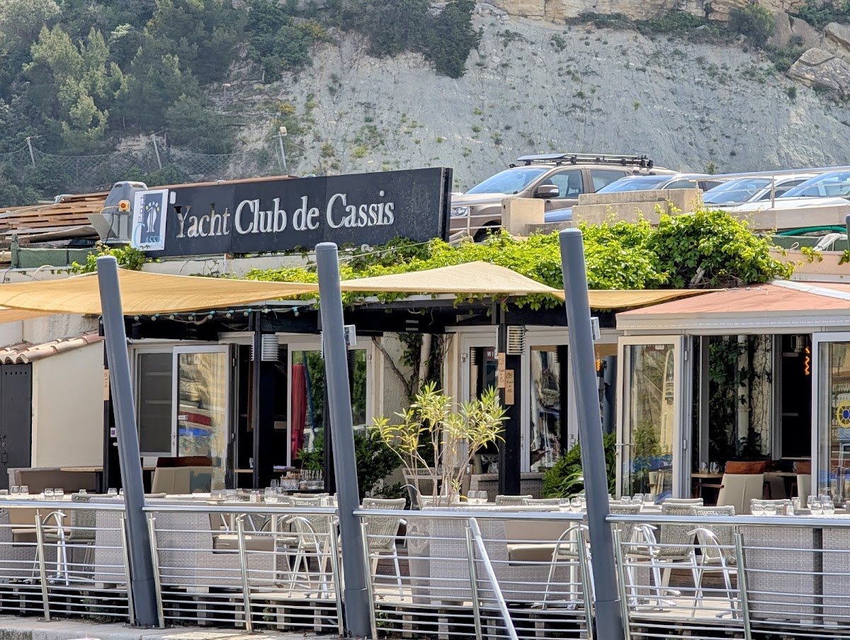 YACHT CLUB DE CASSIS